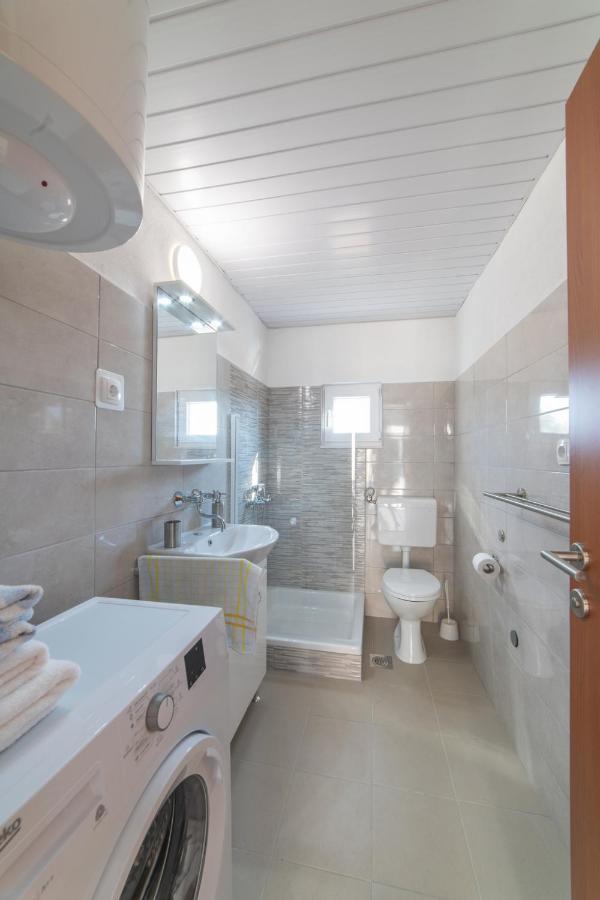 Holiday Home Sego With Private Pool Veliki Brocanac Dış mekan fotoğraf