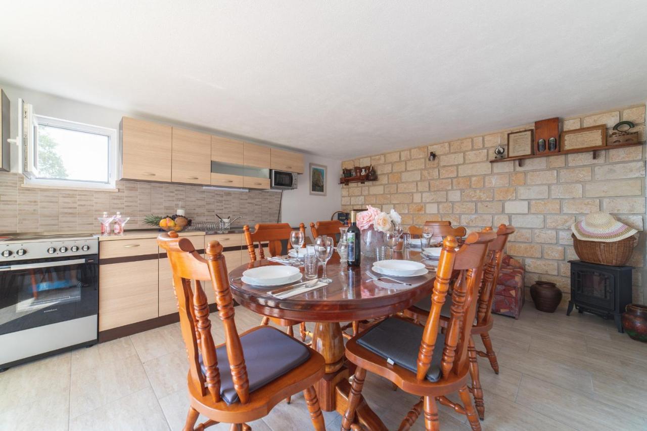 Holiday Home Sego With Private Pool Veliki Brocanac Dış mekan fotoğraf