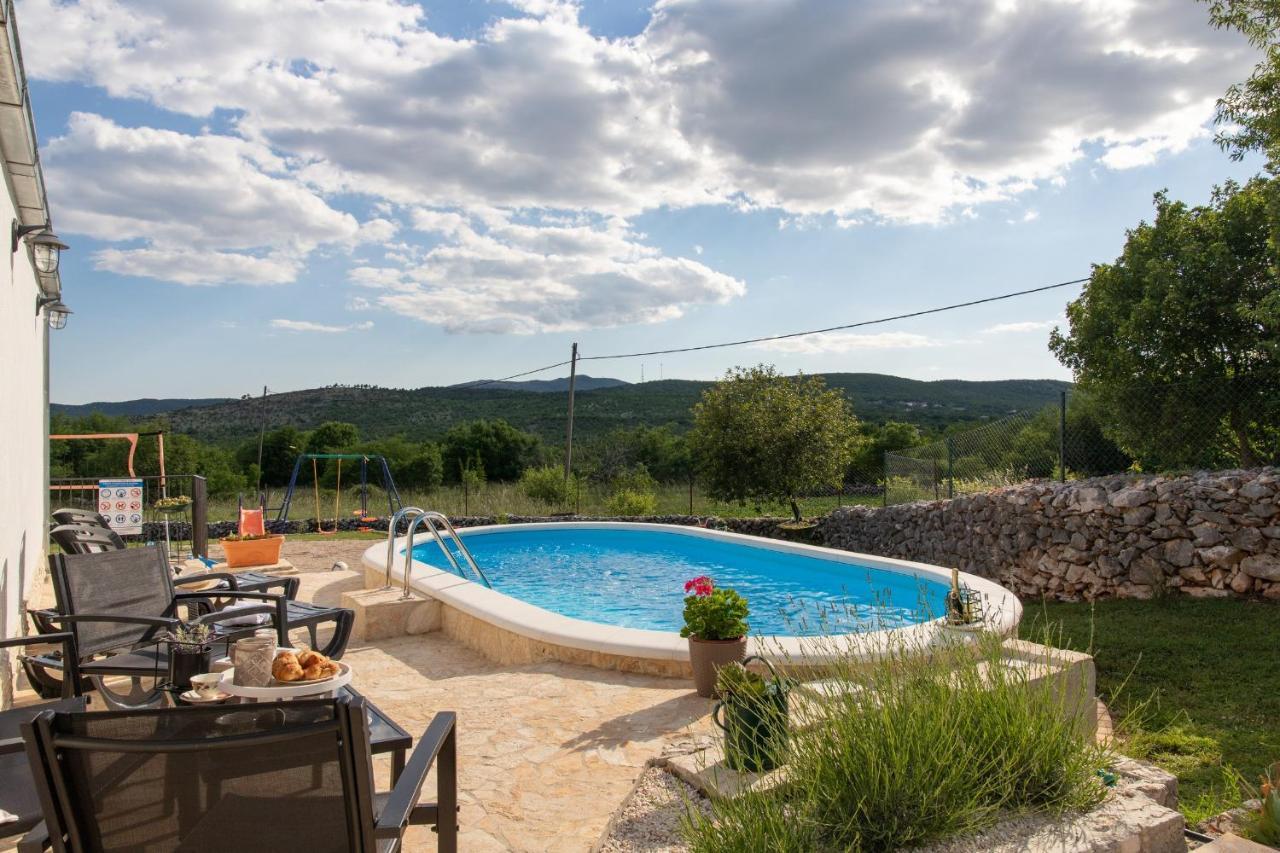 Holiday Home Sego With Private Pool Veliki Brocanac Dış mekan fotoğraf
