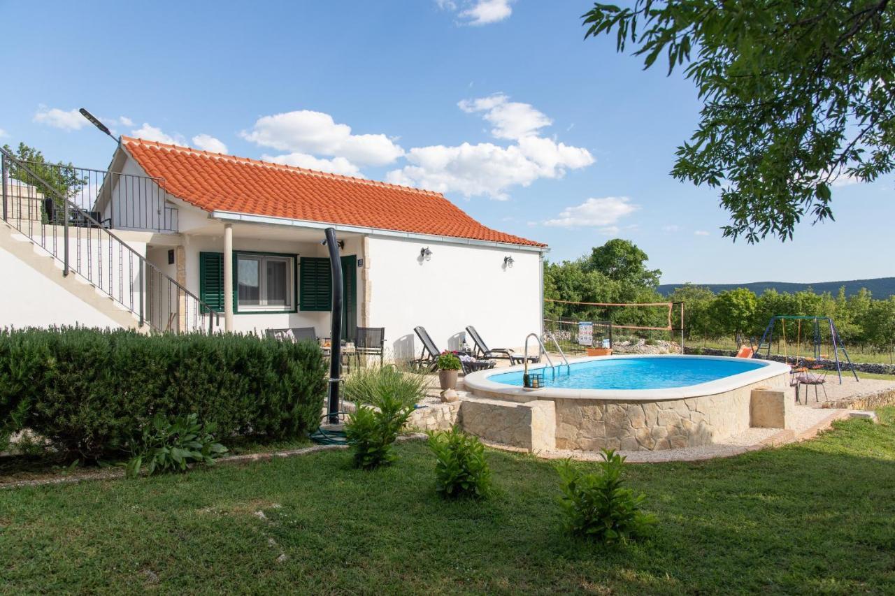 Holiday Home Sego With Private Pool Veliki Brocanac Dış mekan fotoğraf