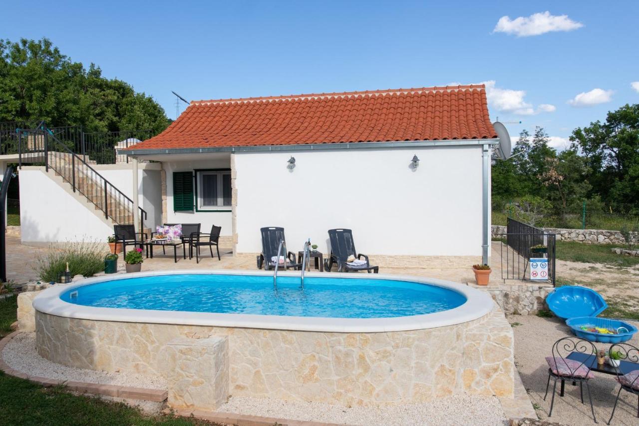 Holiday Home Sego With Private Pool Veliki Brocanac Dış mekan fotoğraf